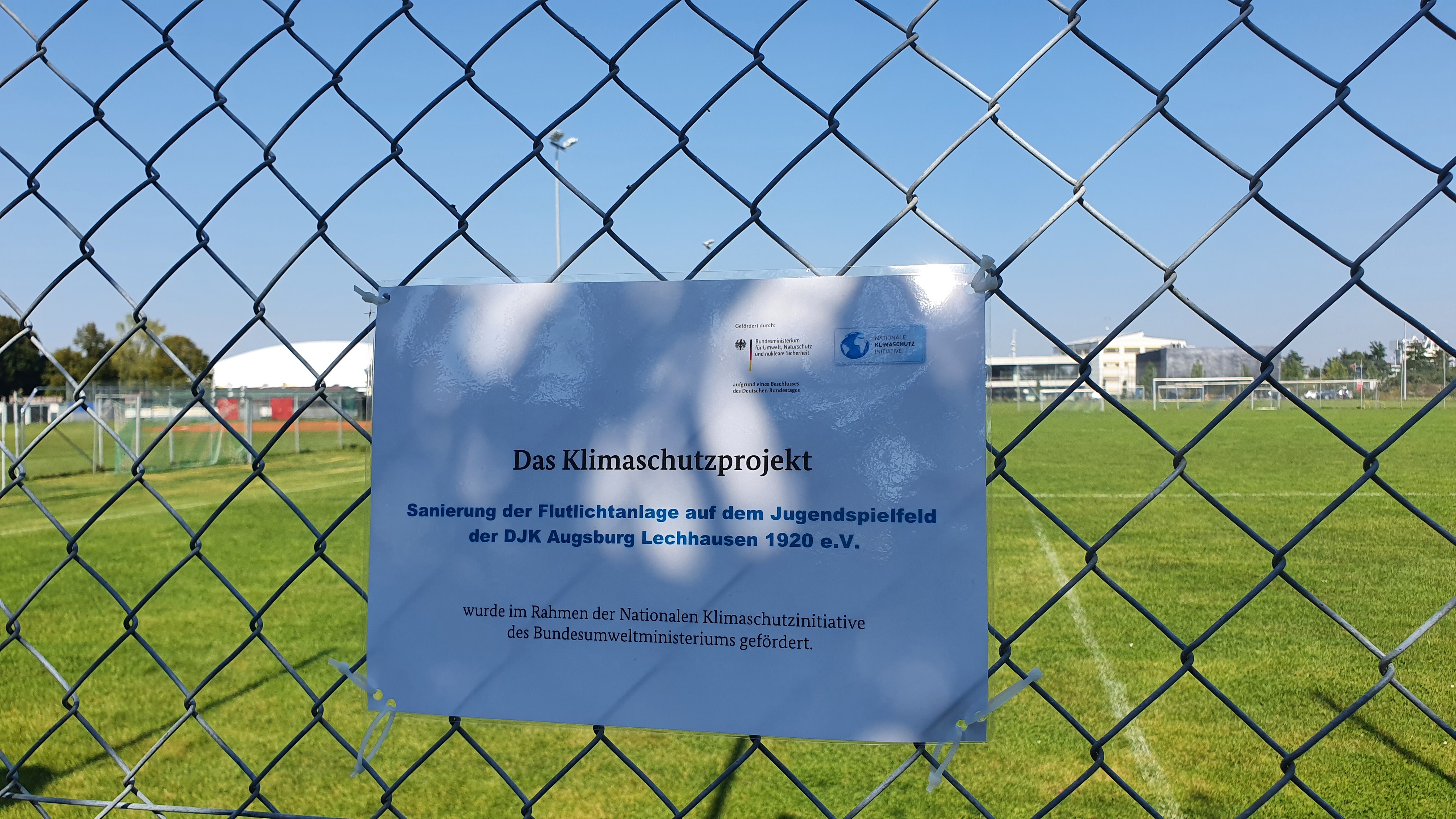 Flutlichtanlagensanierung bild