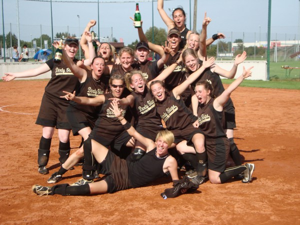 Dirty Slugs der DJK Lechhausen sind Bayerischer Meister 2011 Dirty Slugs der DJK Lechhausen sind Bayerischer Meister 2011